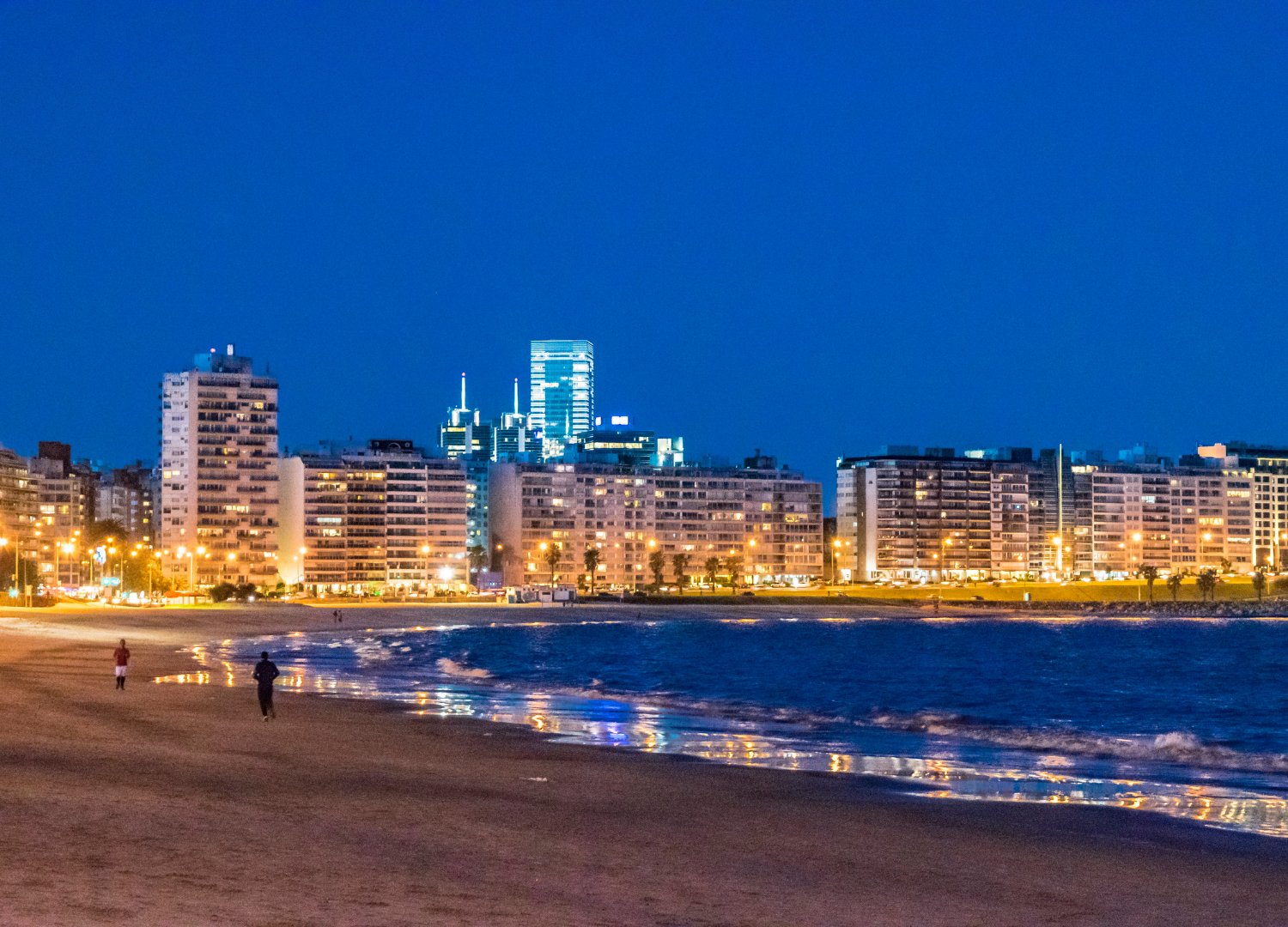 Santiago (SCL): Montevidéu (2 Noites) + Buenos Aires (2 Noites) + Santiago do Chile (3 Noites) - 7 Noites