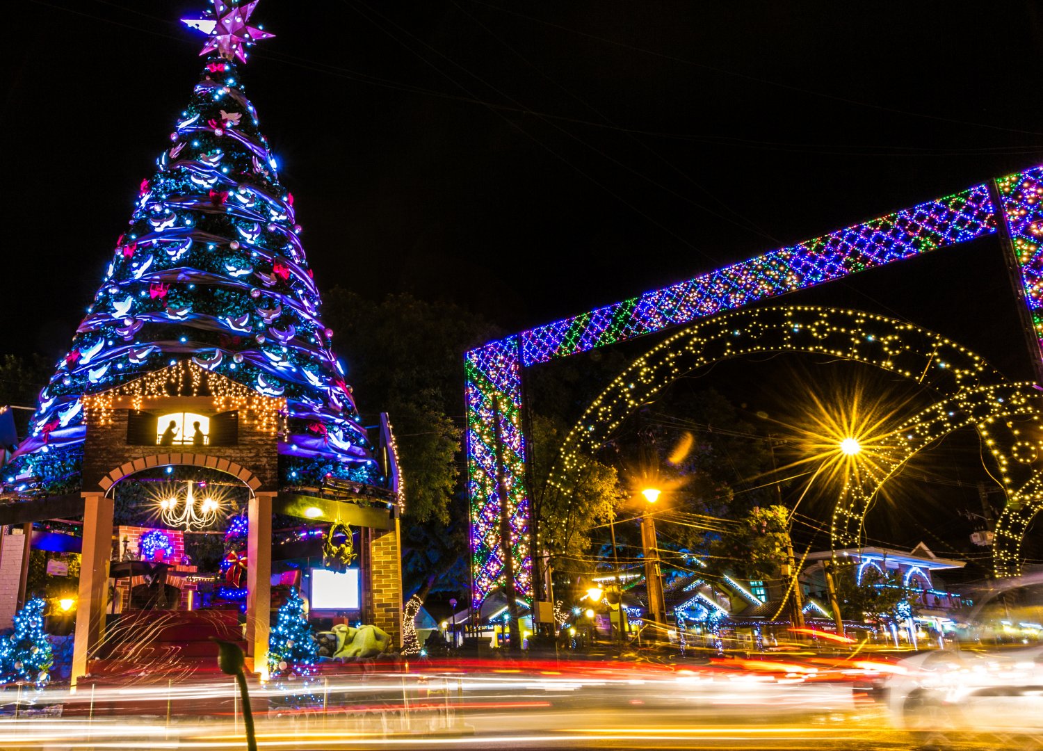 Porto Alegre: Natal Luz de Gramado com Bustour Illumination Show
