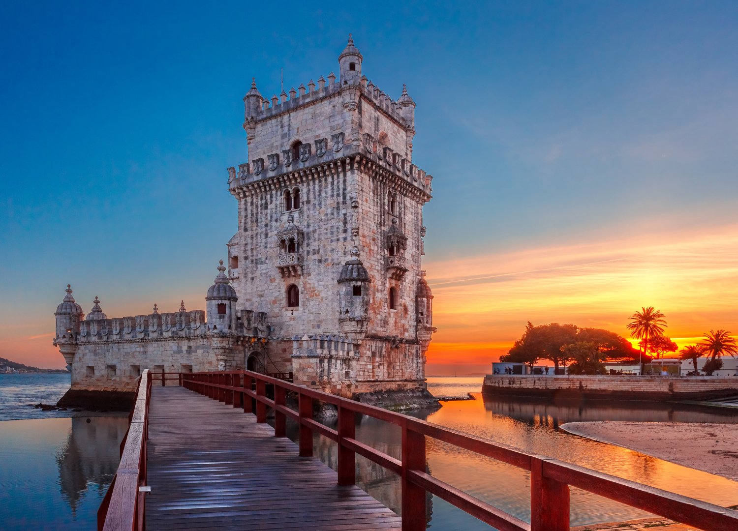 Lisboa: Portugal: Réveillon 2027 em Lisboa com aéreo